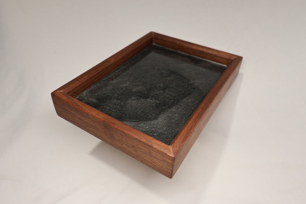 Small Wooden Tray (Walnut/Black)